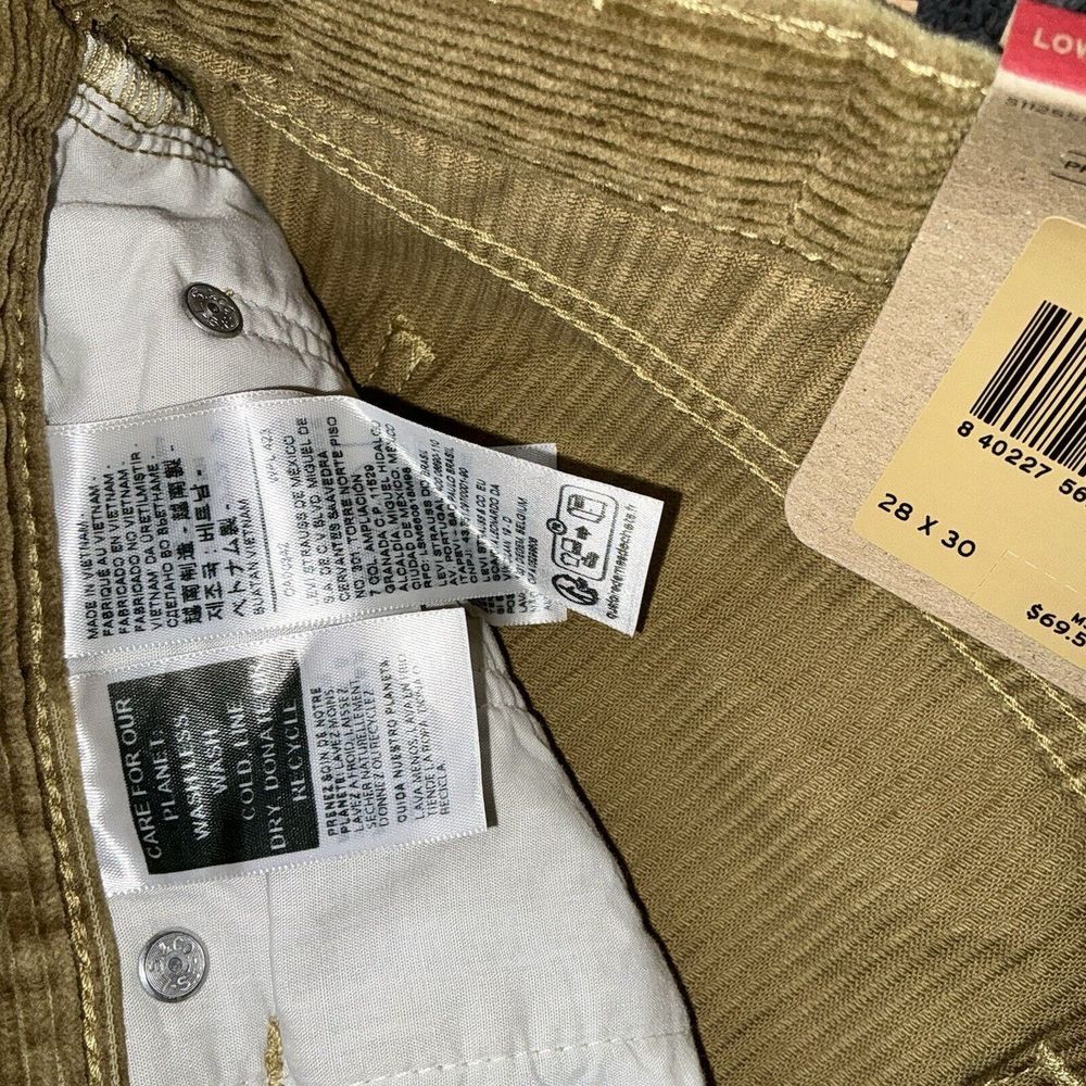 Levis 314 NWT Women 28x30 Shaping Straight Brown Corduroy Stretch Pants Mid Rise - Picture 3 of 8